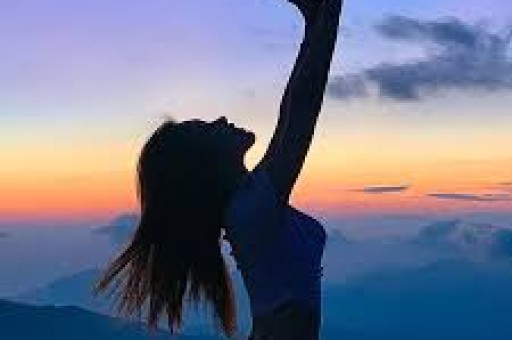 热搜压不住了！顶流男星下场开撕 女明星道歉后黑历史被扒