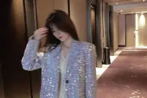 离婚12年再看独居大别墅的车晓娱乐圈的残酷应验了！